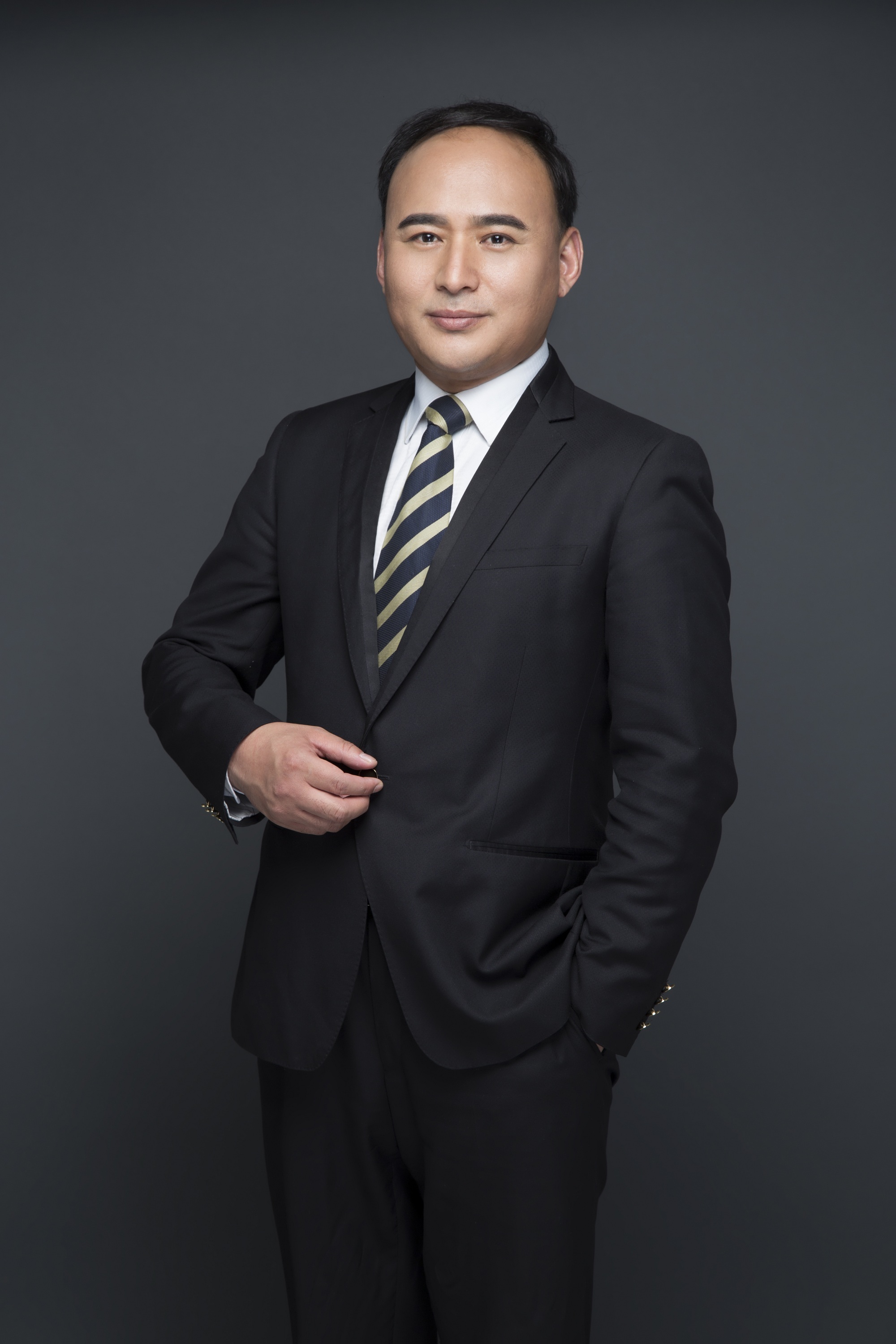 黄启仲 剧本与叙事策划总监